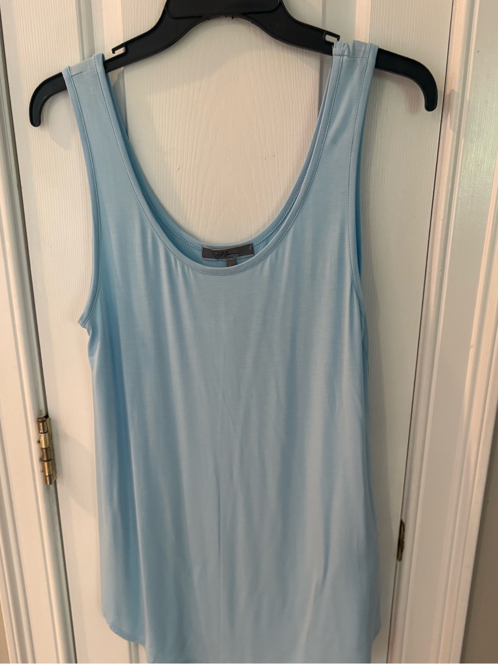 Mia + Tess Aqua Blue Scoop Neck Tank Top NWT Large